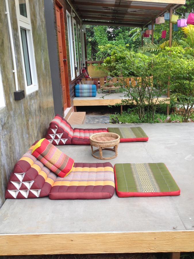 Milin Guesthouse Chiang Rai Exteriör bild